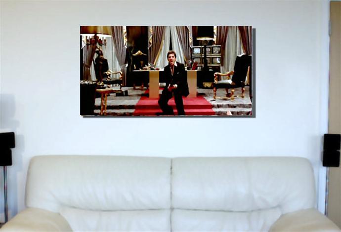 Depiction of Scarface3 on a drawing room wall.
