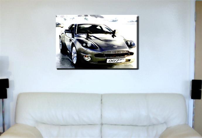 Depiction of bond3 on a drawing room wall.