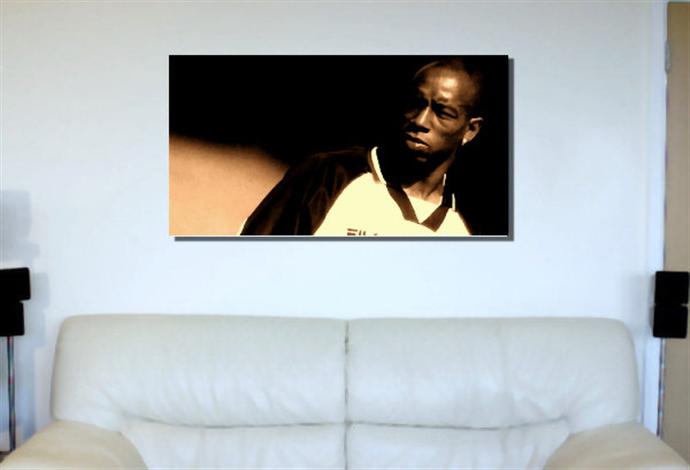 Depiction of ianwright1 on a drawing room wall.